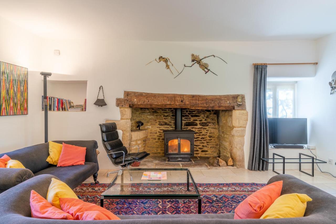The Barracks Villa Northleach Luaran gambar