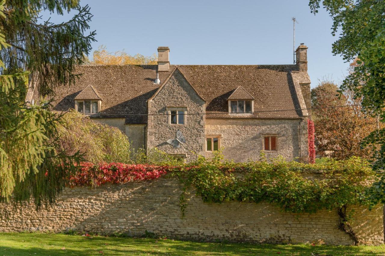 The Barracks Villa Northleach Luaran gambar